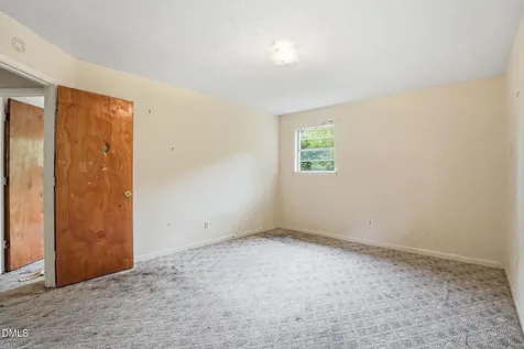 745 Tabron School Road Hollister NC 27844