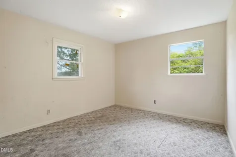 745 Tabron School Road Hollister NC 27844