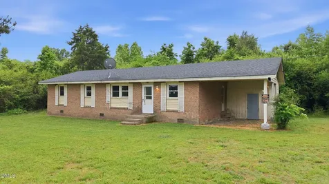 745 Tabron School Road Hollister NC 27844