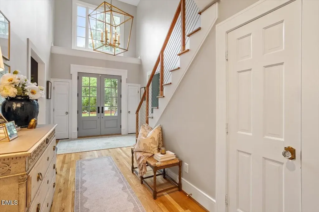 1054 Canterbury Lane Chapel Hill NC 27517