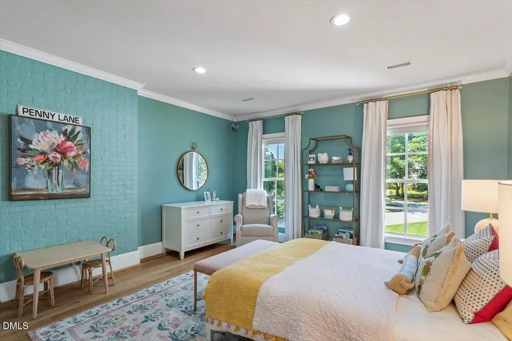 1054 Canterbury Lane Chapel Hill NC 27517