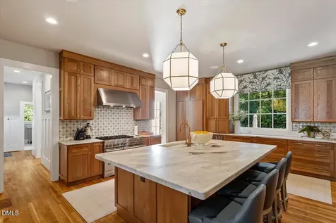 1054 Canterbury Lane Chapel Hill NC 27517