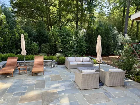 1054 Canterbury Lane Chapel Hill NC 27517