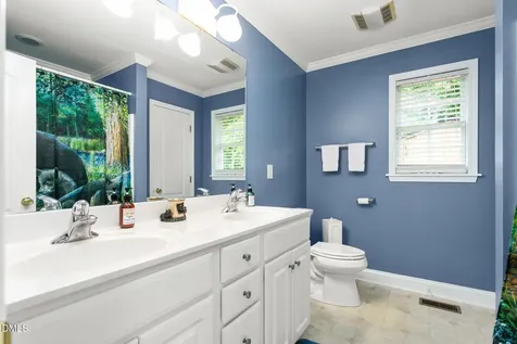 1302 Durham Meadows Drive Burlington NC 27217