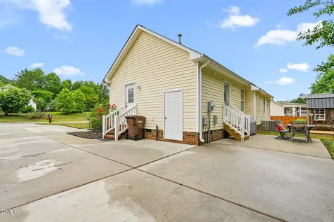 1302 Durham Meadows Drive Burlington NC 27217