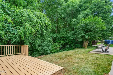 1302 Durham Meadows Drive Burlington NC 27217