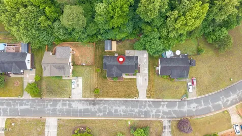 1302 Durham Meadows Drive Burlington NC 27217