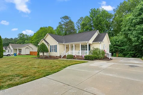 1302 Durham Meadows Drive Burlington NC 27217