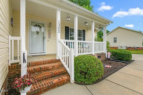 1302 Durham Meadows Drive Burlington NC 27217