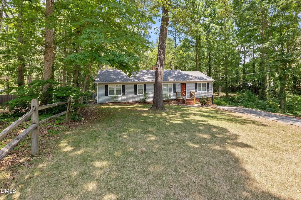 103 Nottingham Lane Chapel Hill NC 27517