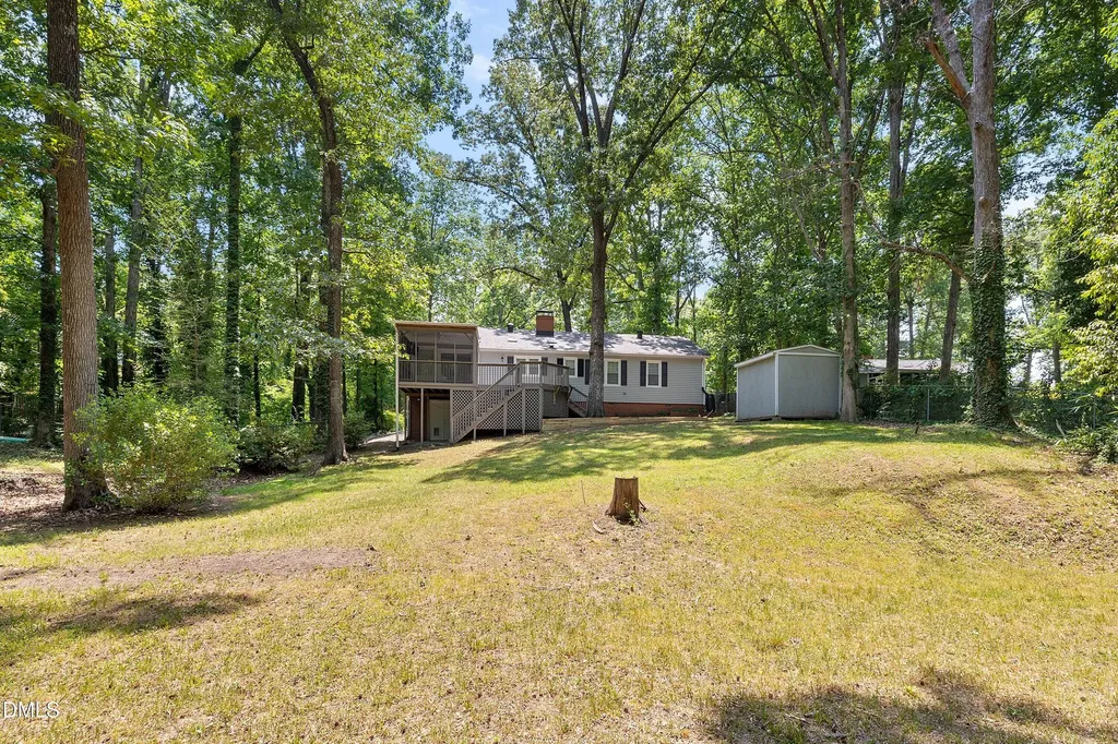 103 Nottingham Lane Chapel Hill NC 27517