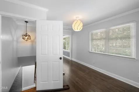 103 Nottingham Lane Chapel Hill NC 27517