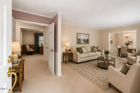 806 Cliftwood Drive Siler City NC 27344