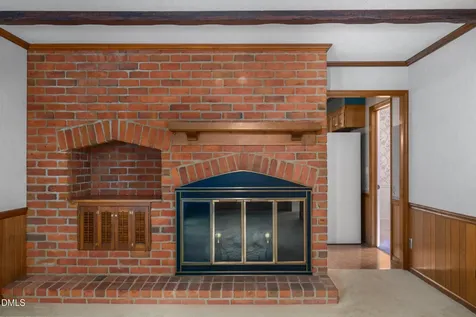 806 Cliftwood Drive Siler City NC 27344