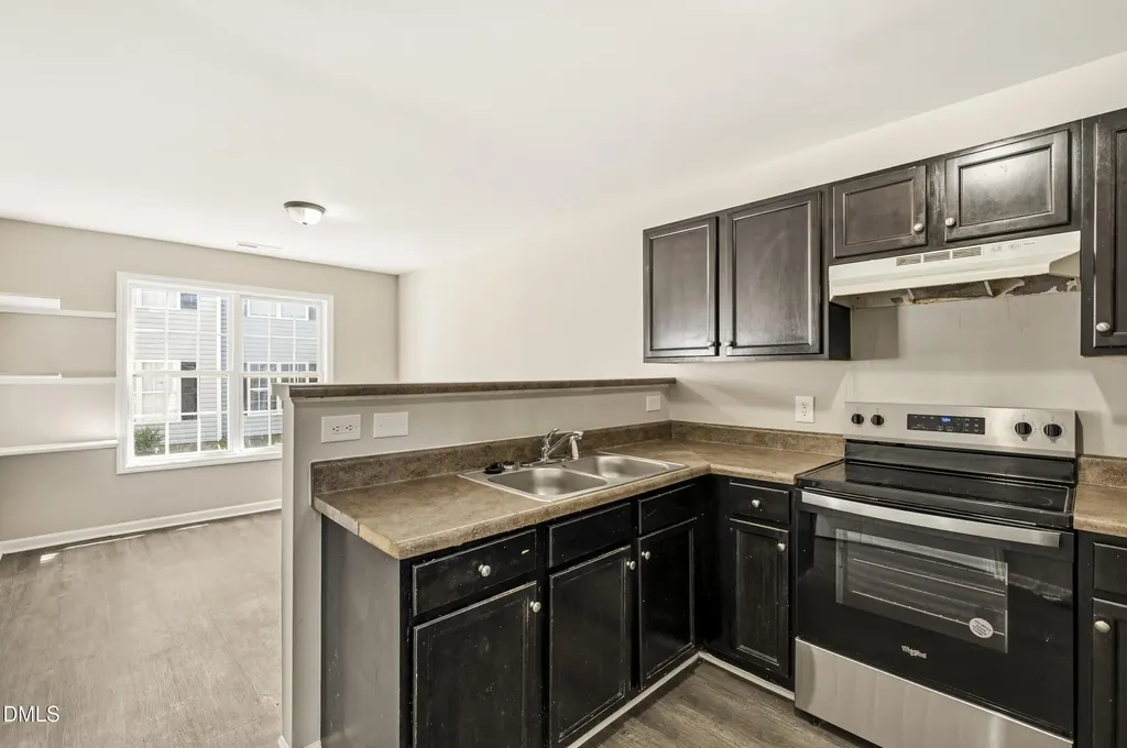 644 Coleman Street Raleigh NC 27610