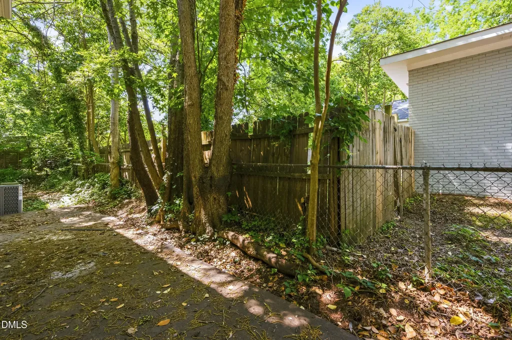 644 Coleman Street Raleigh NC 27610