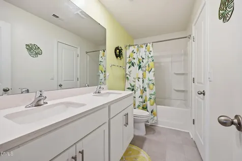 1020 Broadlands Way Graham NC 27253