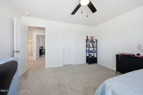 1020 Broadlands Way Graham NC 27253