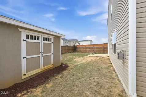 1020 Broadlands Way Graham NC 27253