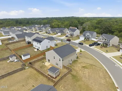 1020 Broadlands Way Graham NC 27253