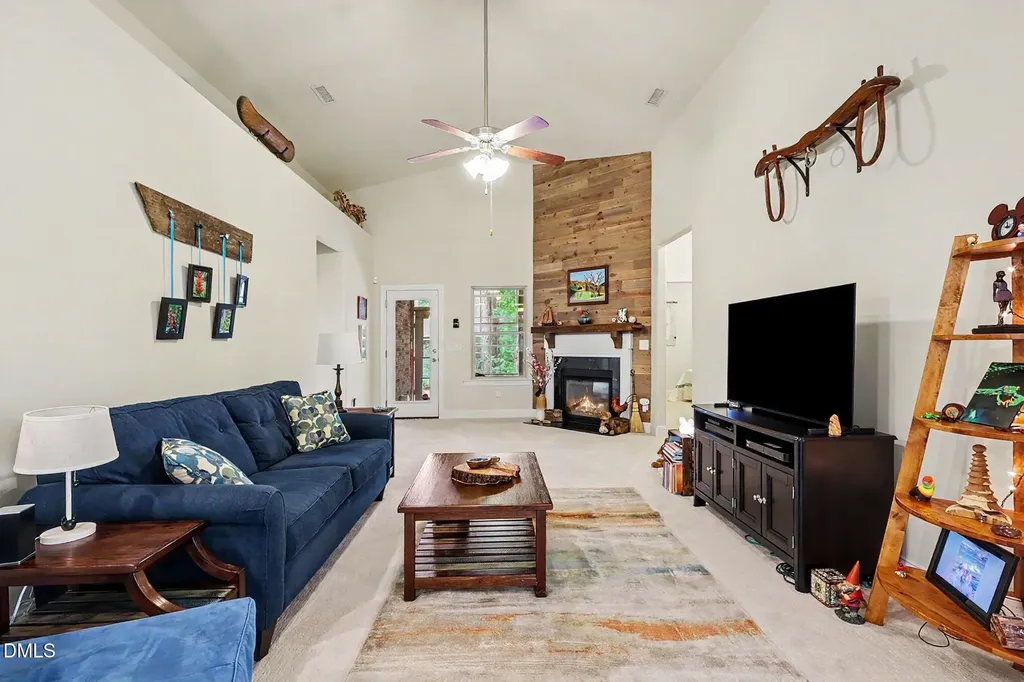 608 Sippihaw Oaks Drive Fuquay Varina NC 27526