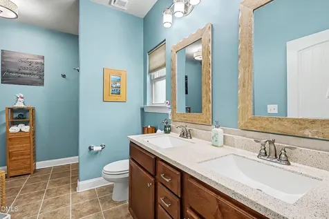 608 Sippihaw Oaks Drive Fuquay Varina NC 27526