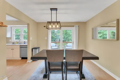 918 Hampshire Court Cary NC 27511