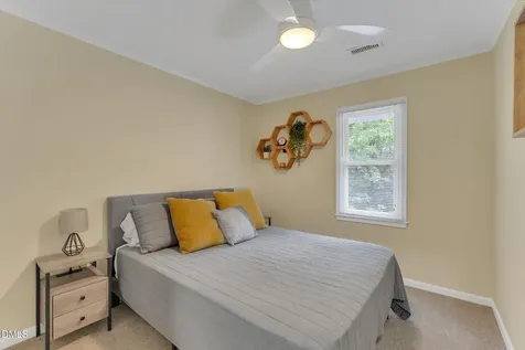 918 Hampshire Court Cary NC 27511