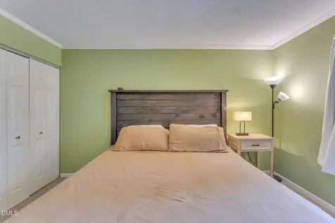 918 Hampshire Court Cary NC 27511
