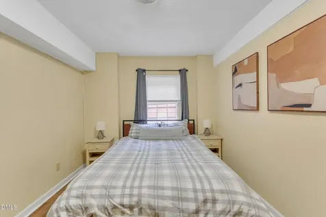 918 Hampshire Court Cary NC 27511