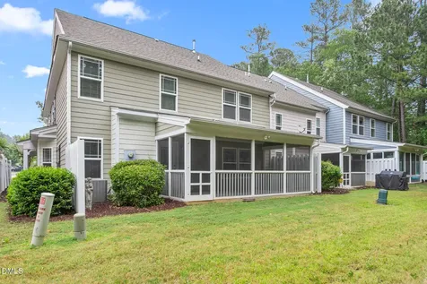 2505 Bartlett Circle Hillsborough NC 27278