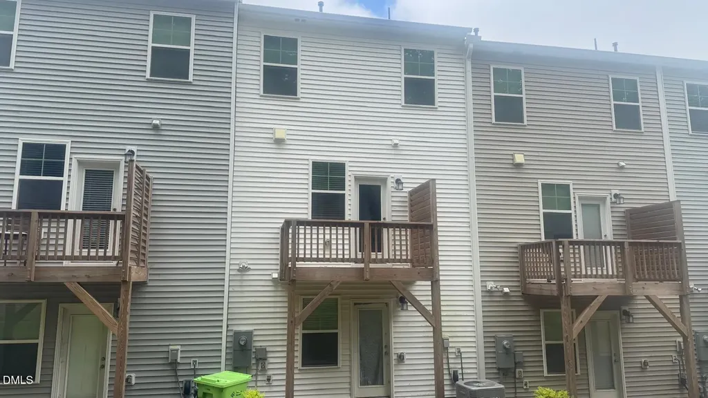 2533 Chert Lane Raleigh NC 27610