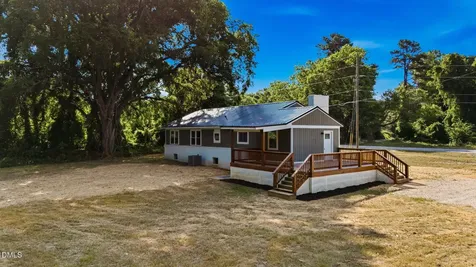 12835 Nc 39 Highway N Henderson NC 27537