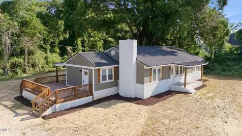 12835 Nc 39 Highway N Henderson NC 27537