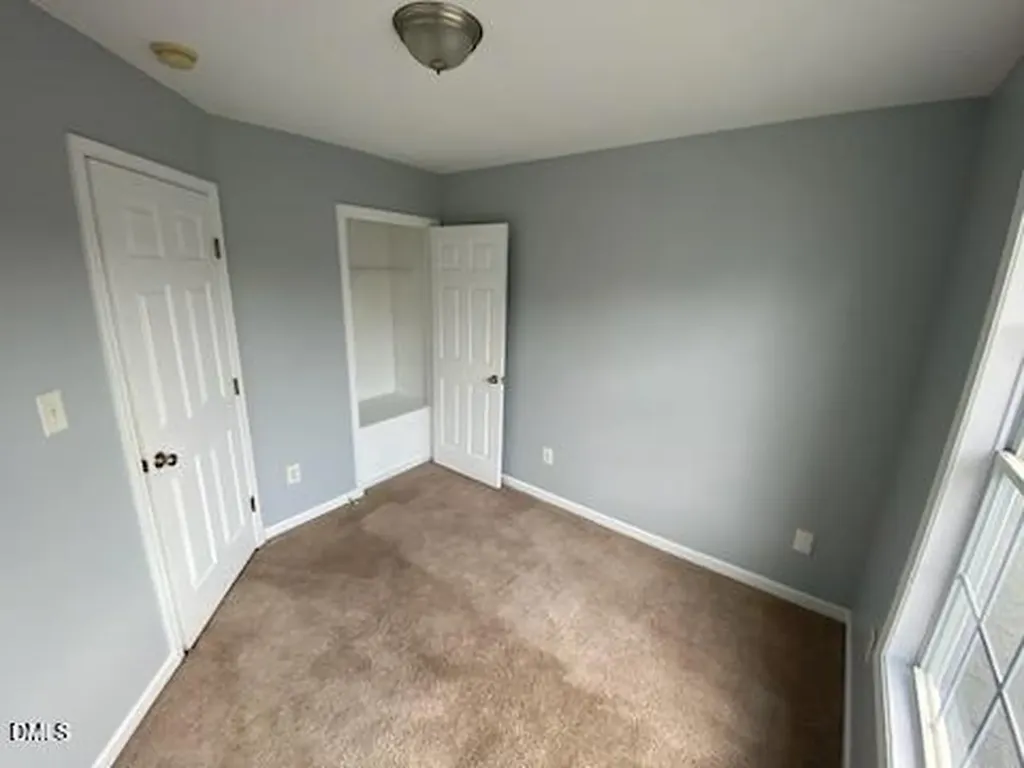 4004 Volkswalk Place Raleigh NC 27610