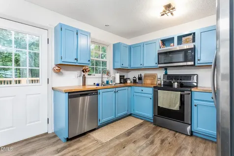 6686 Beaver Ridge Court Snow Camp NC 27349