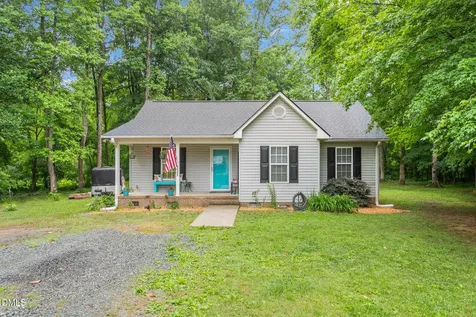 6686 Beaver Ridge Court Snow Camp NC 27349
