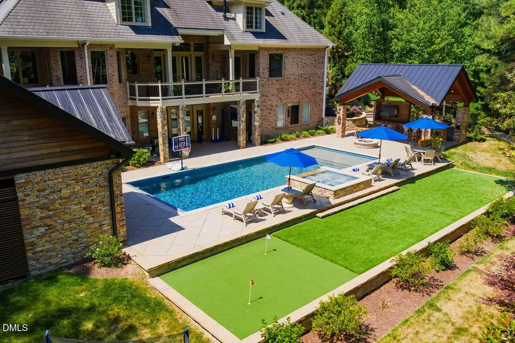 490 Sun Forest Way Chapel Hill NC 27517