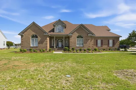 6301 Waters Edge Drive Rocky Mount NC 27803