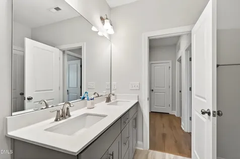 125 Fairport Lane Apex NC 27539