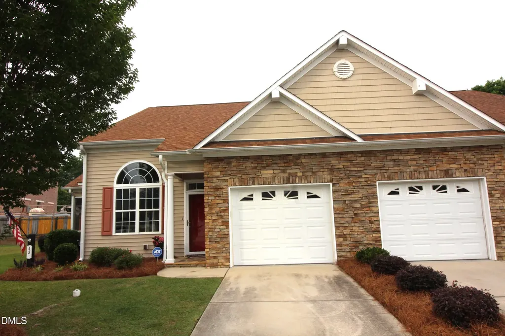 42 Old Trestle Court Angier NC 27501