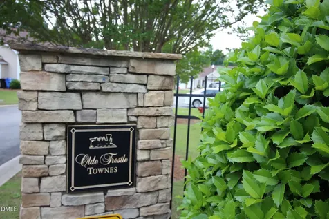 42 Old Trestle Court Angier NC 27501