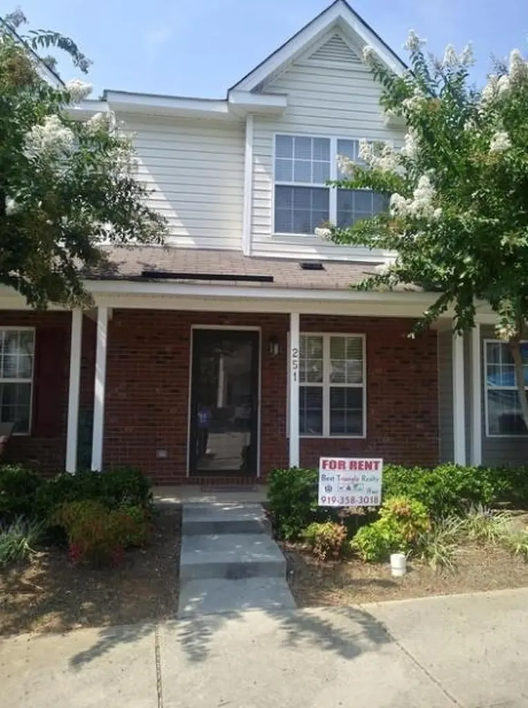 251 Malamute Lane Greensboro NC 27407