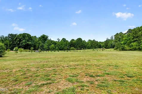 1752 Blackstone Road Sanford NC 27330