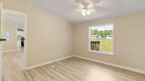1429 Country Pond Lane Willow Springs NC 27592