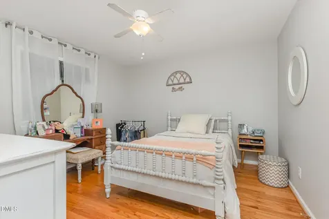 128 Linda Street Princeton NC 27569