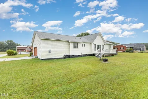 128 Linda Street Princeton NC 27569
