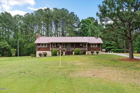 724 Weavers Chapel Road Littleton NC 27850