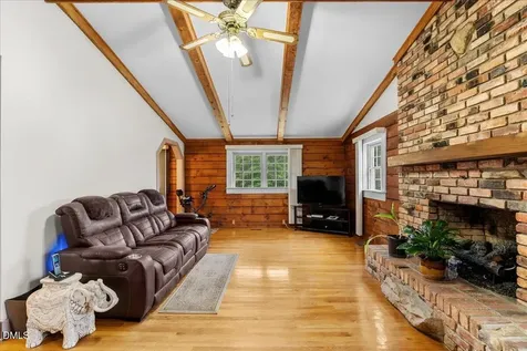 724 Weavers Chapel Road Littleton NC 27850