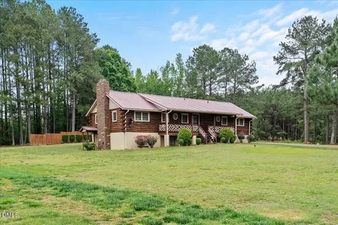 724 Weavers Chapel Road Littleton NC 27850